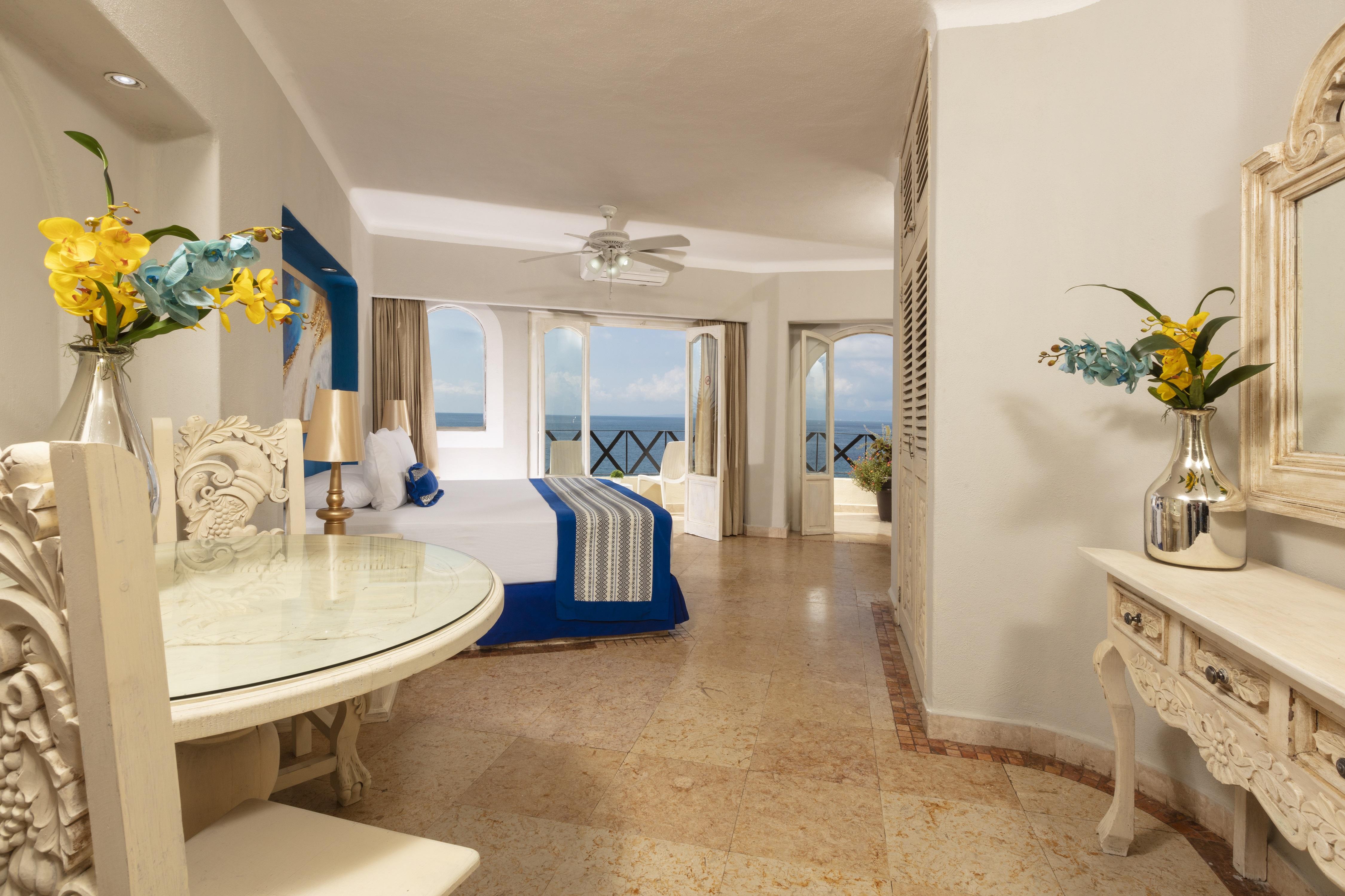 Blue Chairs Beachfront Resort Puerto Vallarta - Adults Only Eksteriør billede