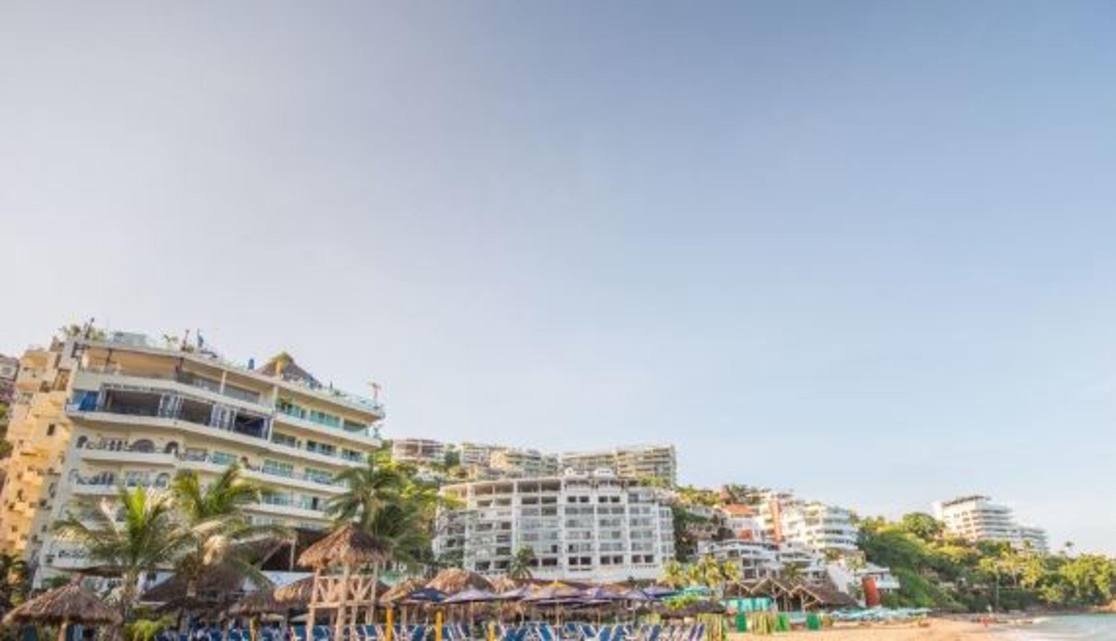 Blue Chairs Beachfront Resort Puerto Vallarta - Adults Only Eksteriør billede